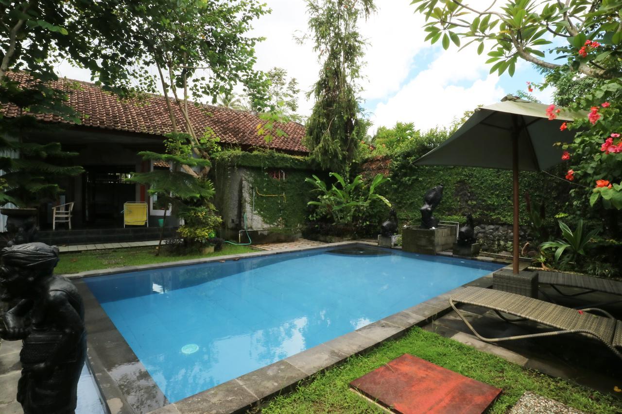 Ubud Kartini Hostel Bagian luar foto