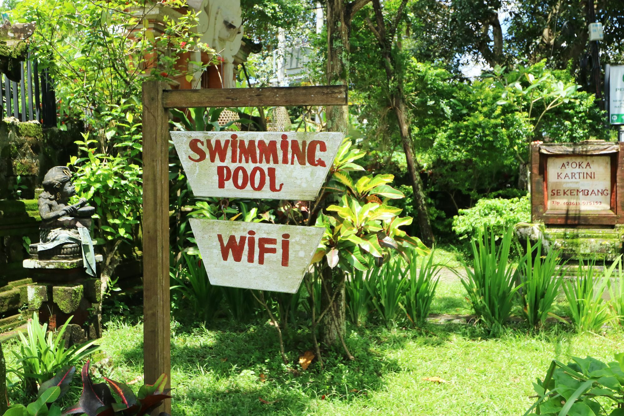 Ubud Kartini Hostel Bagian luar foto